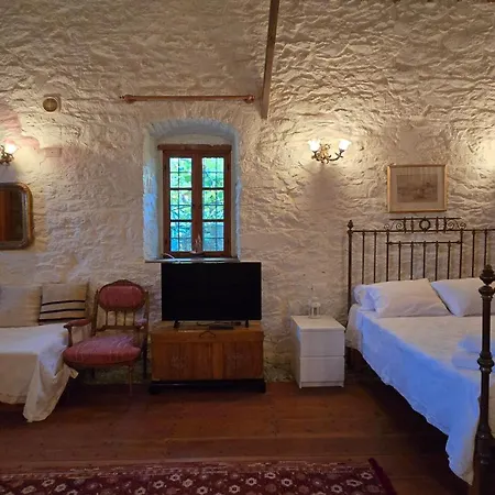Alamango Evi Aparthotel